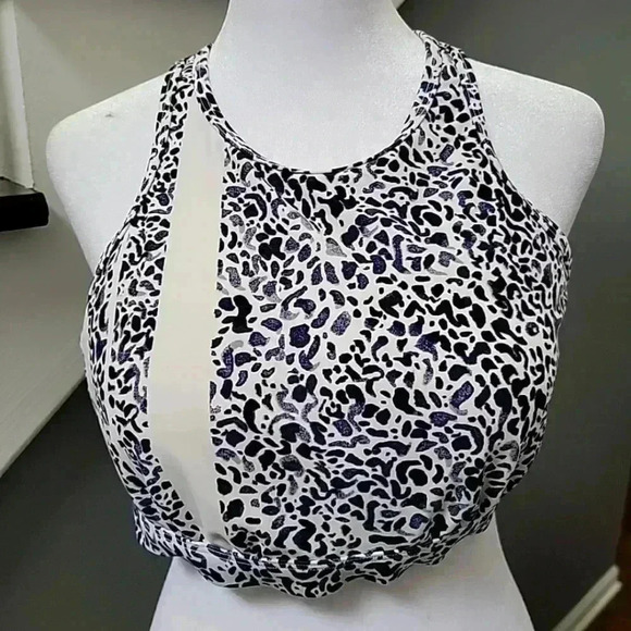 athleta prestige glory underiwre Sport bra Animal Print size 36 B/C Workout Gym - Picture 1 of 5